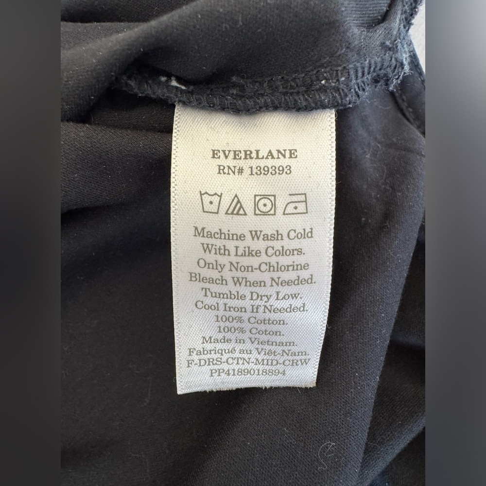 Everlane's The Luxe Cotton Side-Slit Tee Dress - Picture 6 of 9